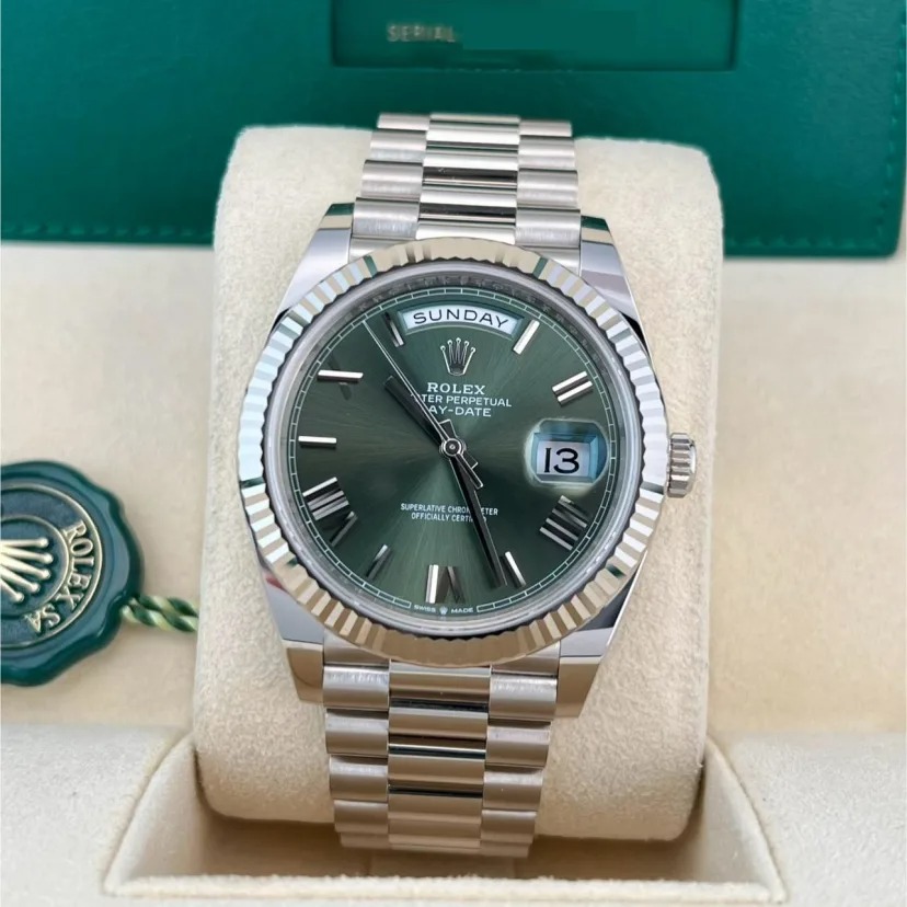 ETA070- Rolex Day-Date Silver Olive Green 228239 3255