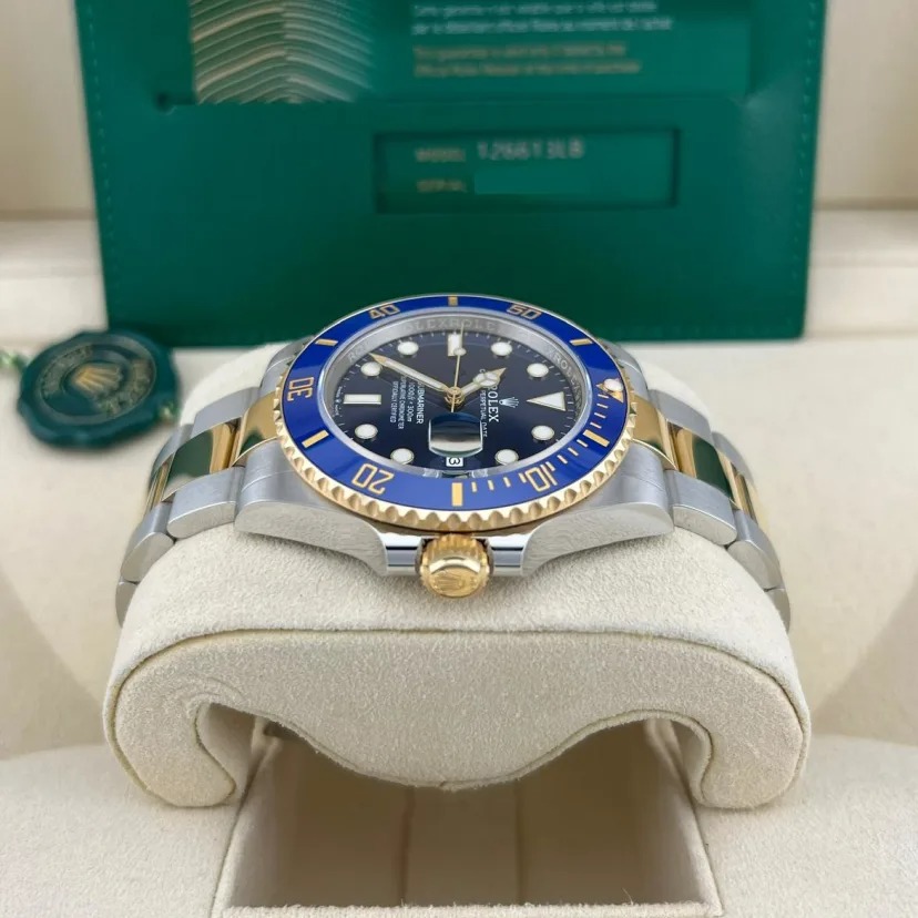 ETA152- Rolex Submariner 116613LN  3135