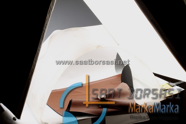 MM0990- Porsche Design Dashboard 