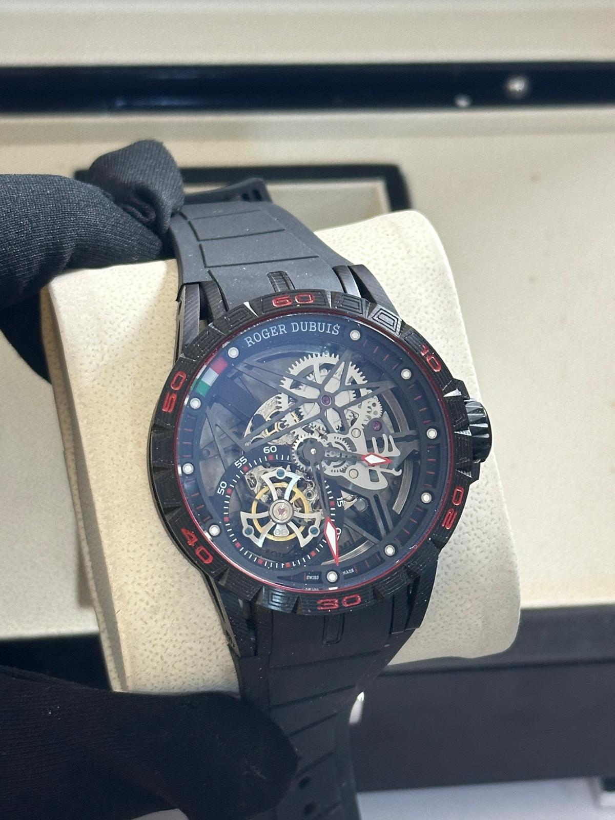 MM2637- Roger Dubuis Horloger Genevois Aventador - Limited Edition